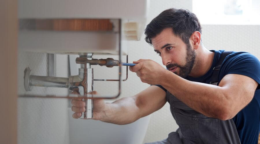 Local tankless water heater installation in Lovington, IL